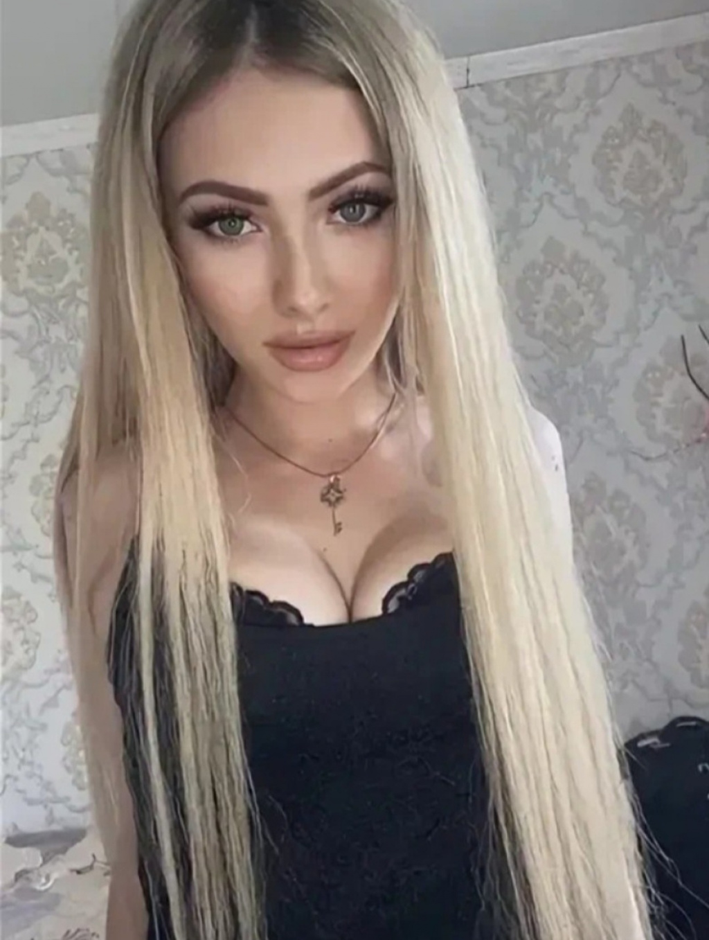 Карина: проститутки индивидуалки в Ярославля